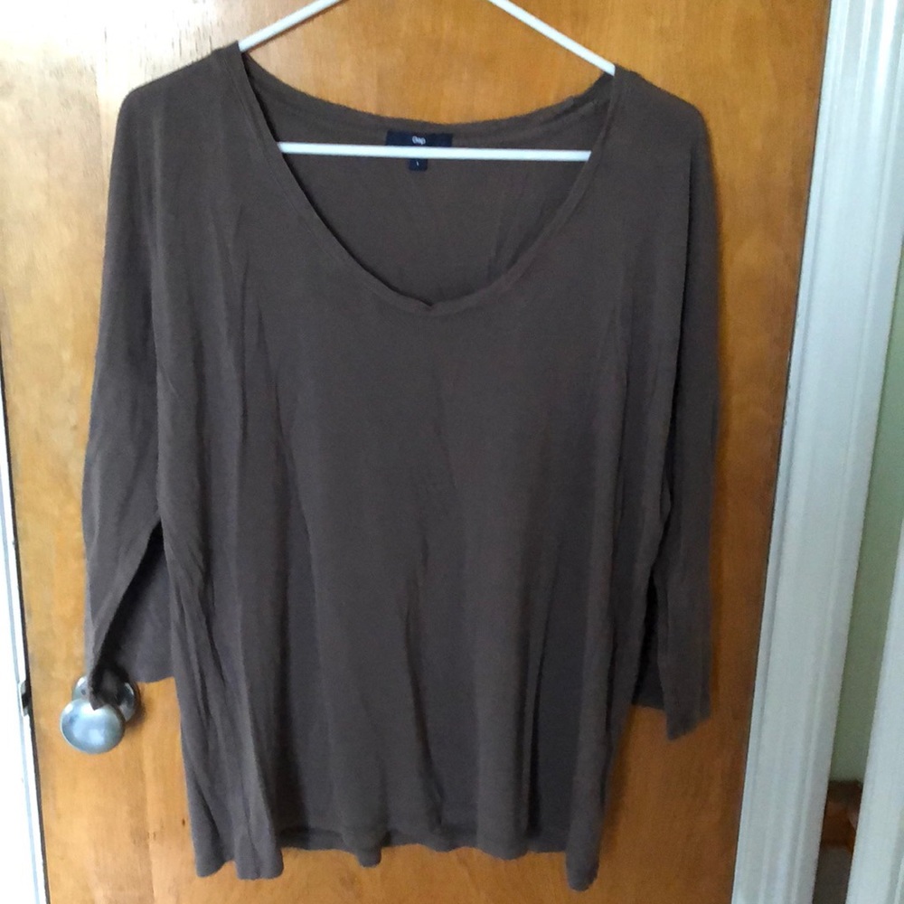 Brown 3/4 sleeve t shirt